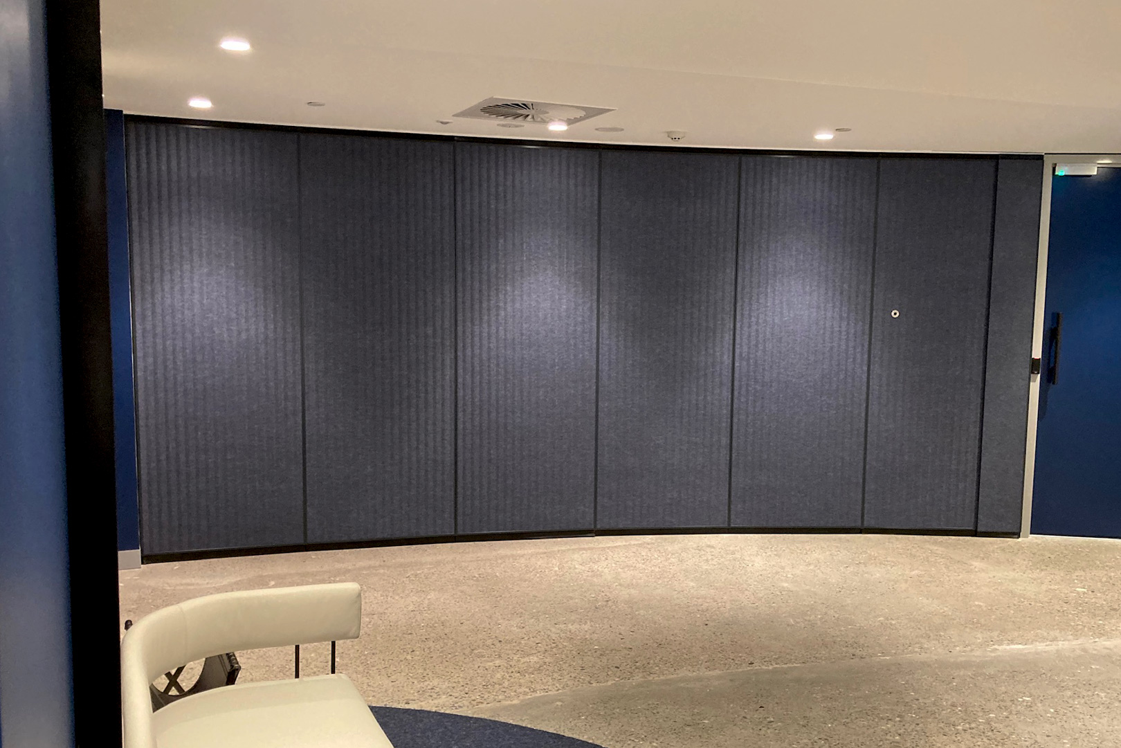 operable wall for commercial application